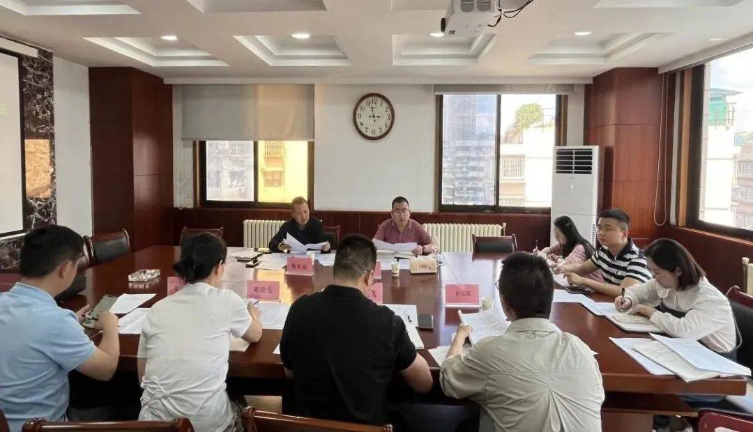 贵阳市住房和城乡建设局副局长季子峰到市住房保障中心调研指导工作