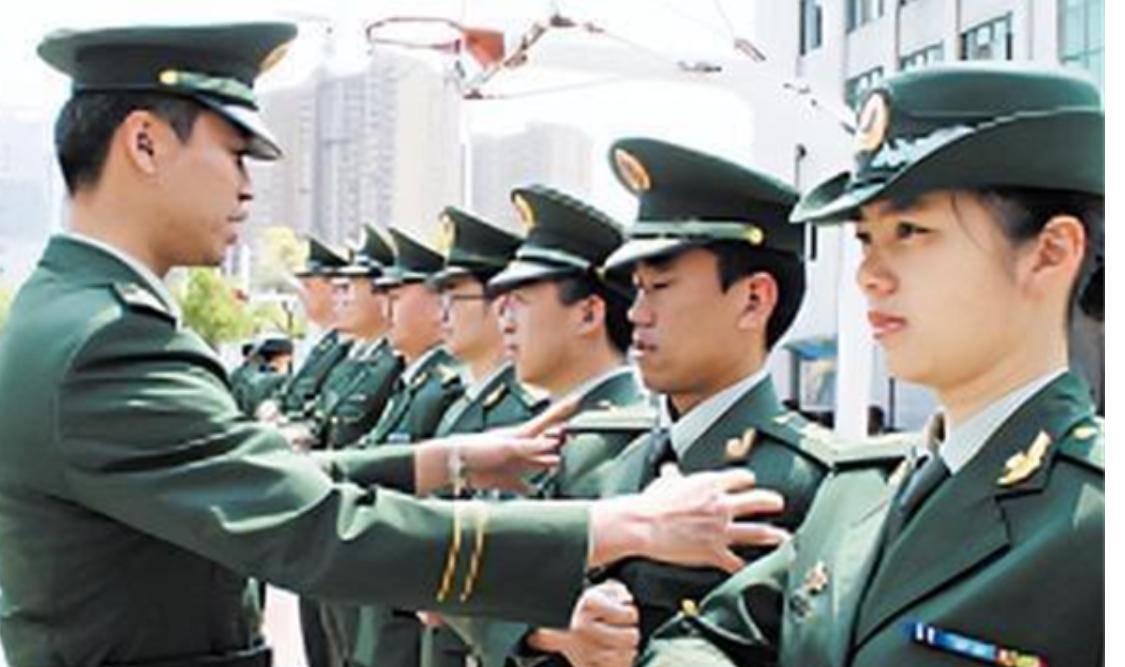 原创            30岁的湖南女警花朱玲：执行任务不幸牺牲，丈夫不敢告诉儿子