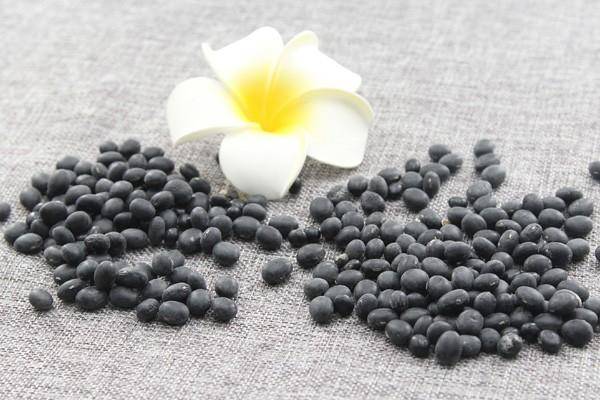 别错过！含雌激素的食物清单大公开，吃对变健康美人