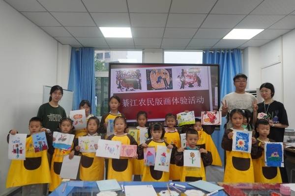 清华大学“与美同行”赴重庆艺术乡建支队走进长寿