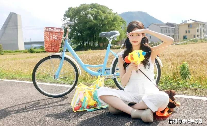 原创            李一桐：出演多部热播剧女主，颜值演技双在线，为何却不火？