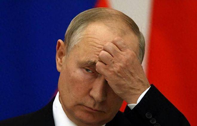 原创            48小时内连遭遇变故，普京亲自坐镇中央，莫非整夜都在听取报告？