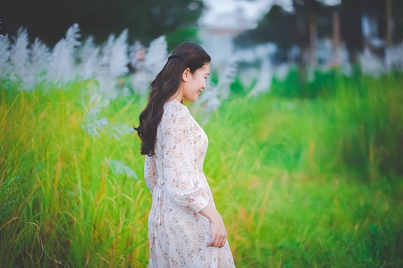 原创            吃定男人超简单！给他这两种感觉，轻松拿捏他的心