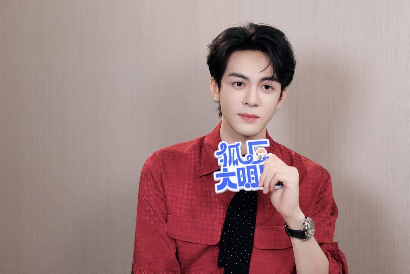 狐厂大明星｜曾舜晞爆料白鹿私下爱撒娇，揭秘《临江仙》剧组团建幕后