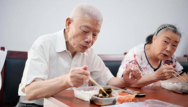 “降糖冠军” 被发现，4种蔬菜可以降糖，促进代谢还降压？来了解