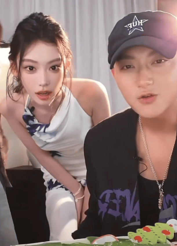 网红“迪迪不畏”向黄子韬致歉：受情绪困扰讲话有失分寸