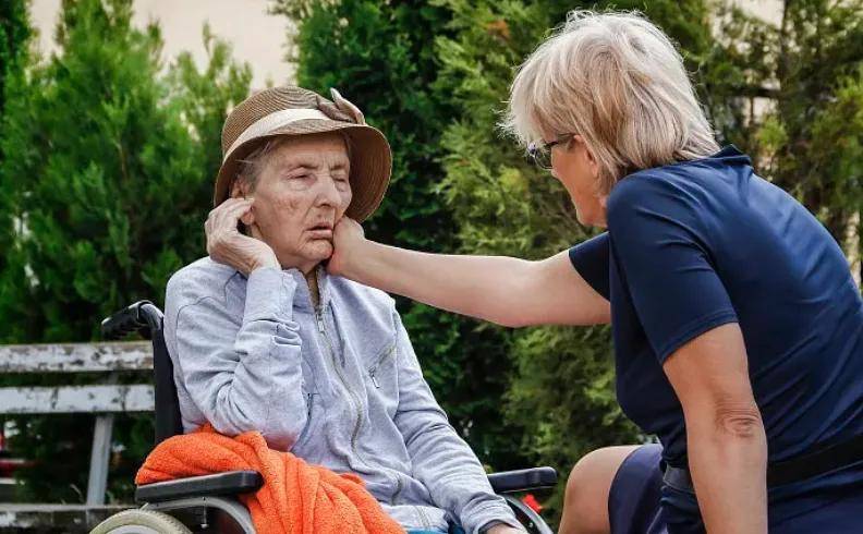 渐冻症激增原因曝光！这五个日常习惯竟是元凶，现在知道还不晚！