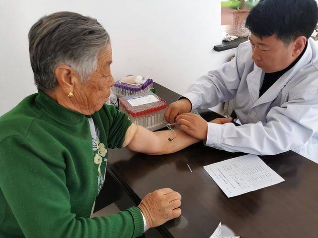 高血脂患者没有这3种情况，可以松一口气了，问题还不算很严重！