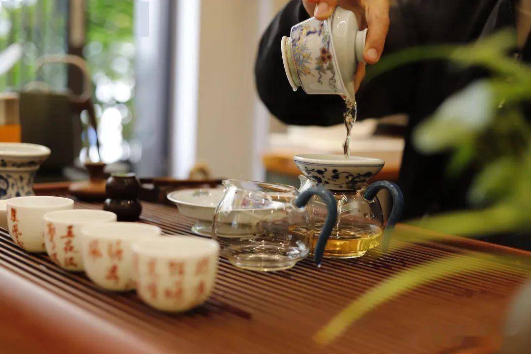 这样喝茶，真的会让你“肾虚”！但，很多人以为超级健康