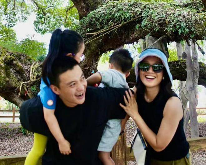 原创            朱丹发文道歉, 否认女儿留级, 仍未意识到问题所在