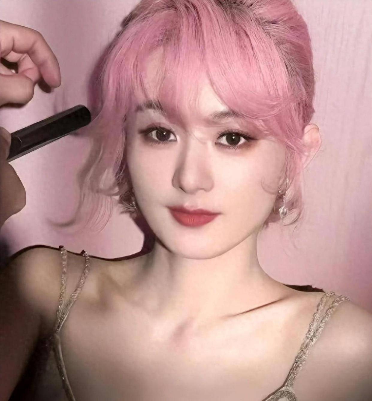 赵丽颖补刀王人设崩塌？昔日怼人合集曝光，黄晓明谢娜躺枪！