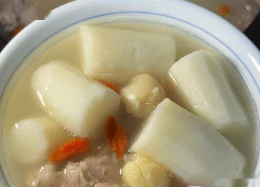 原创            夏天脾胃差，建议少吃寒凉食物，多喝3道暖胃汤，健脾养胃强免疫