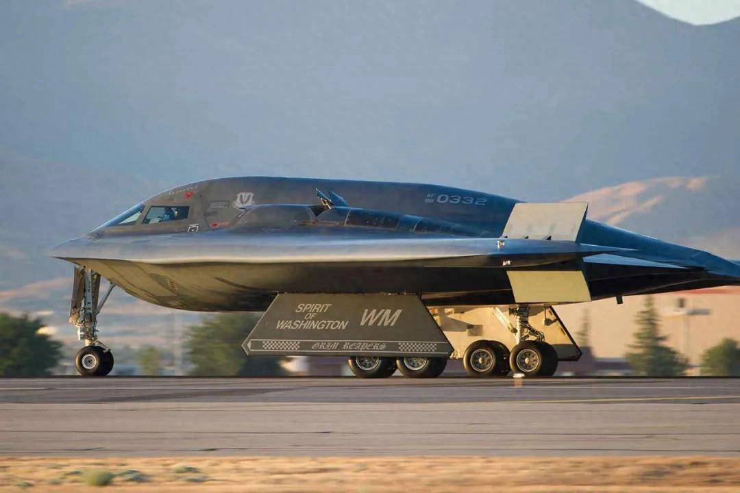 B-2横穿中国轰炸伊朗，中国雷达没有发现？这是正常人想出来的？