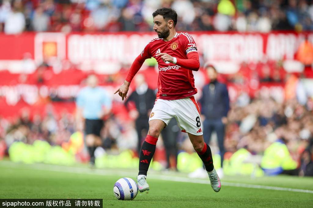 曼联巨变！B费1亿投沙特？神秘新核浮现，老特拉福德要换天！