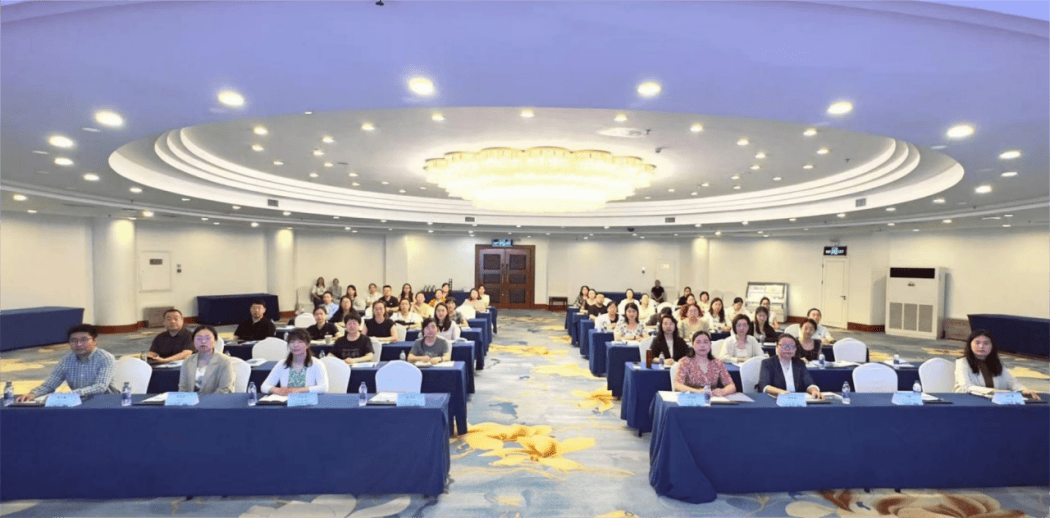 “2025年护理科研写作培训班”在郑州成功举办