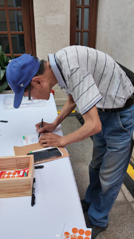 爷叔连续参加26届上影节，首届上海影迷节进行中……