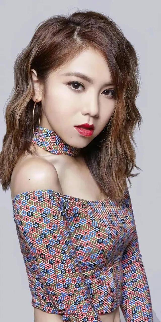 邓紫棋最新回应蜂鸟音乐，已支付报酬不会下架歌曲