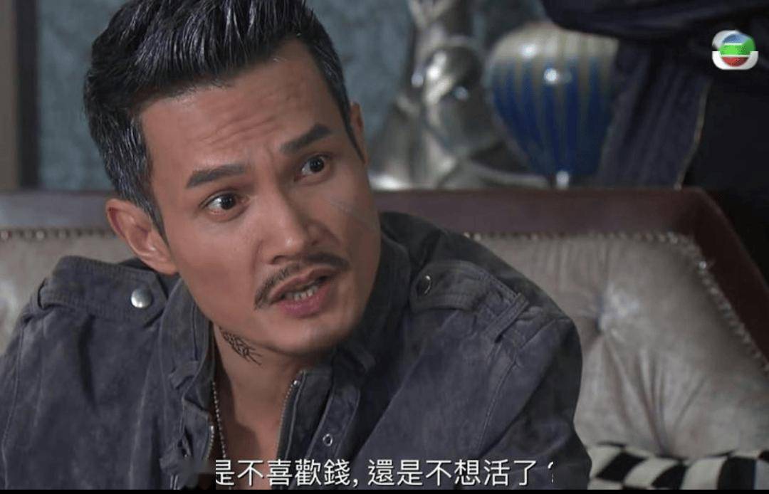 恭喜！前TVB御用恶人50岁宣布做爸爸！自称要多赚钱养女儿！曾与前妻政见不合离婚