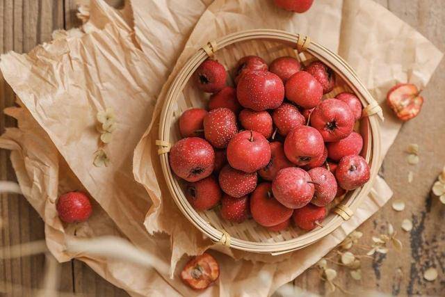 山楂泡水这样搭，一身瘀堵都能化！简单不费力，人人都能喝得起