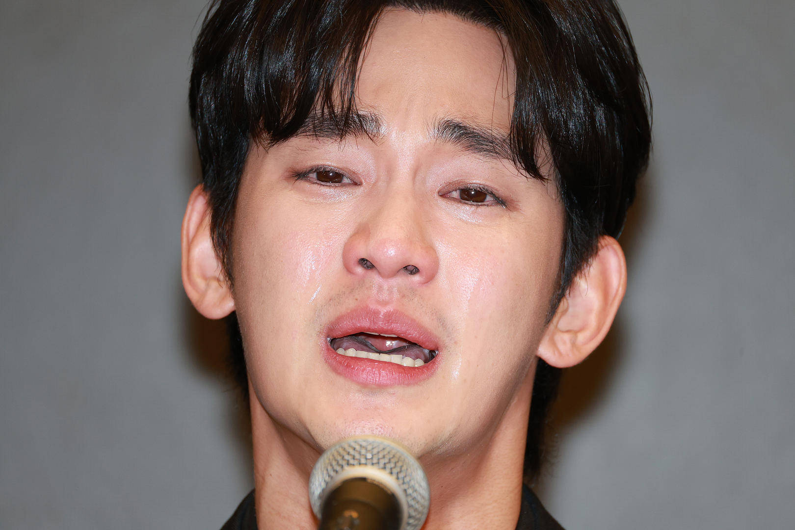 涉案金额高达30亿韩元，金秀贤豪宅被查封