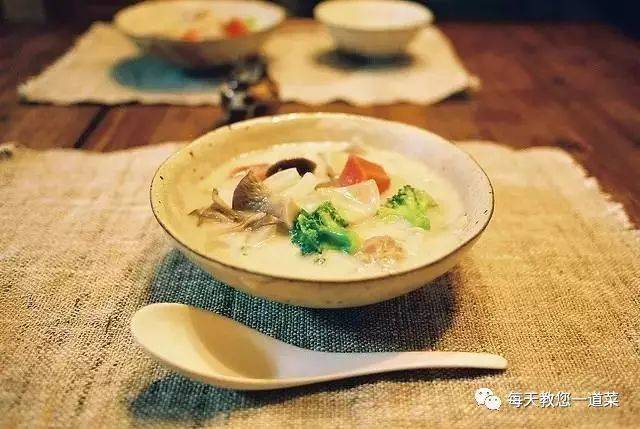 最适合夏天喝的清汤，不仅色香味美，关键还养生！