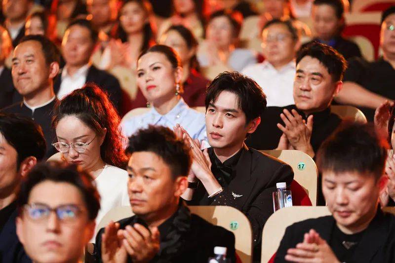 阿勒泰爆冷成最大赢家，白玉兰结果揭晓！