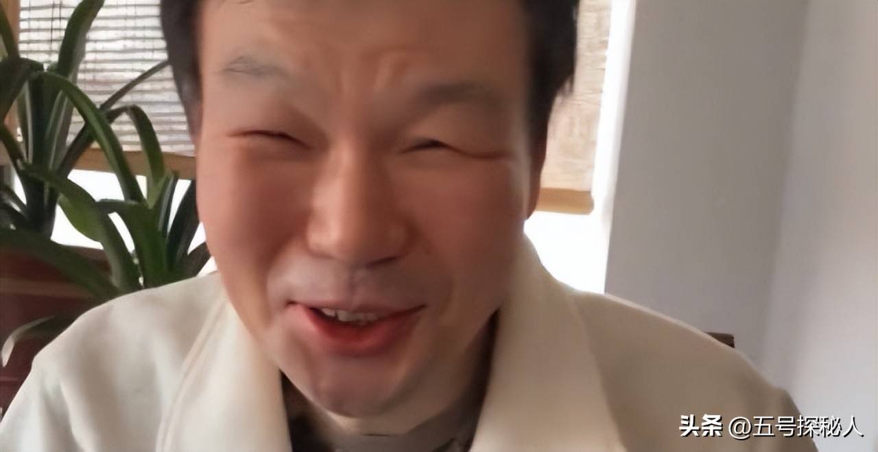 原创            主持人李彬：与病魔搏斗8年终悟人心，容貌骤变令人心酸