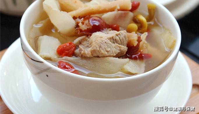 原创            夏季养心的食疗药膳方法