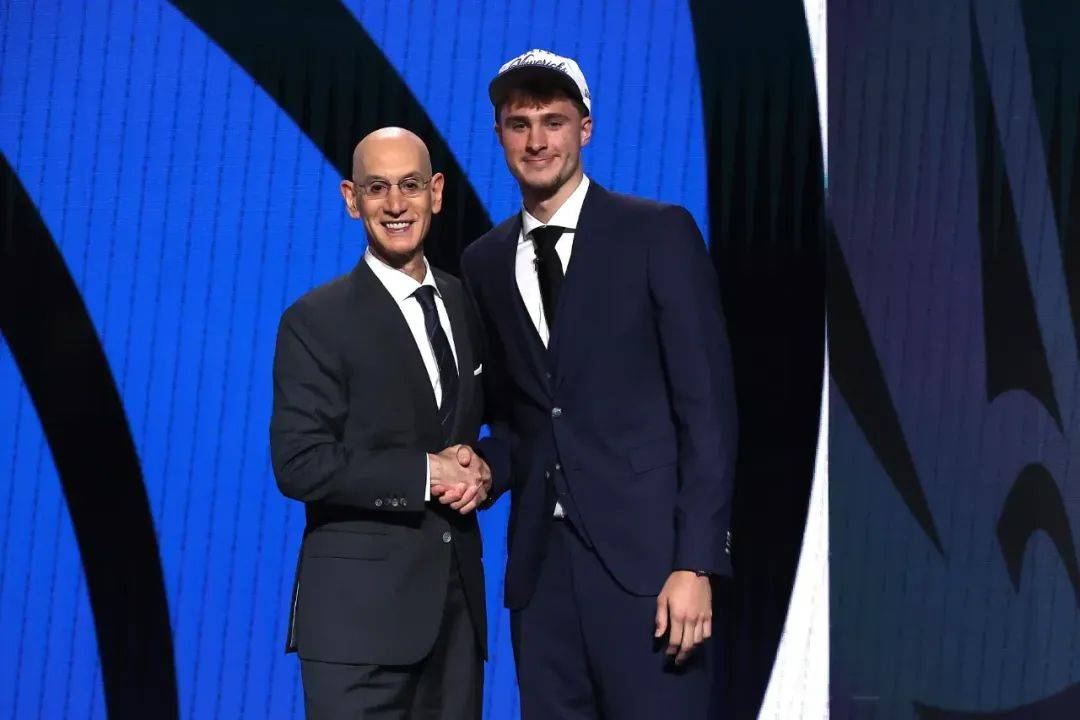 2025年NBA选秀：18岁状元或成首位“十亿先生”