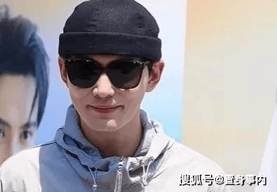 原创            徐正溪复出首次辟谣：我不是富二代，叹：40岁还没结婚冲动