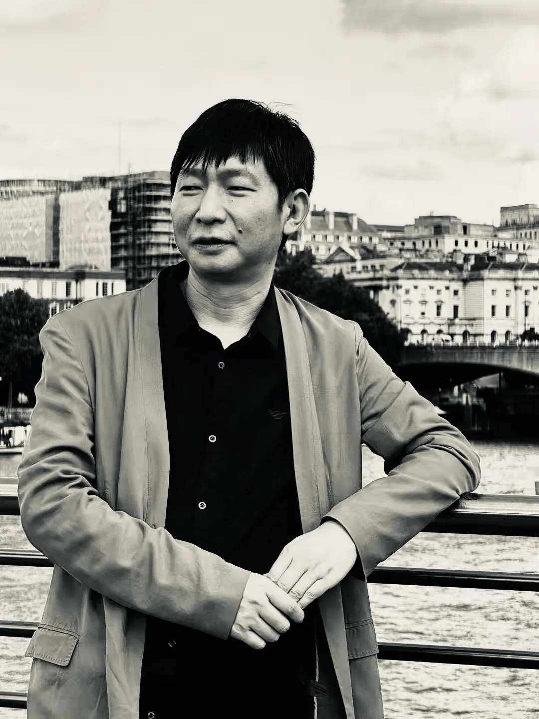 50岁艺术家岳冬辞世，生前以书法记录上海方言和社会变迁