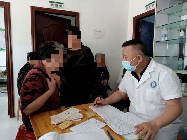 三个月走村入户，守护4300人“家门口的健康”