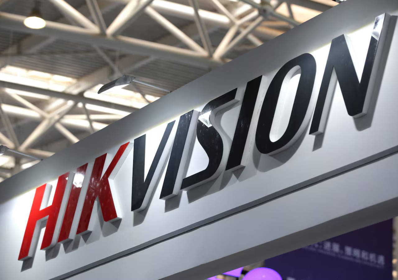 加拿大命令海康威视停止在加运营，中方回应：立即改弦更张