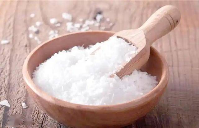 高血压患者增多，是吃盐太多？医生：真正的“凶手”或是这4件事