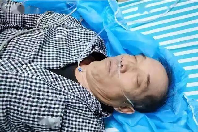 脑梗高发不是偶然！医生含泪苦劝：天热时这4件事，能不做就别做