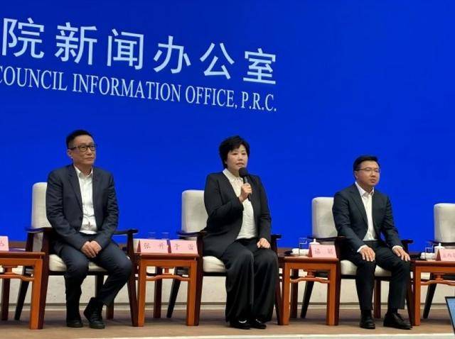 央视春晚总导演于蕾：“无障碍春晚”跨出历史性一步，来自残疾人艺术团演员的温暖回馈令人感动｜快讯