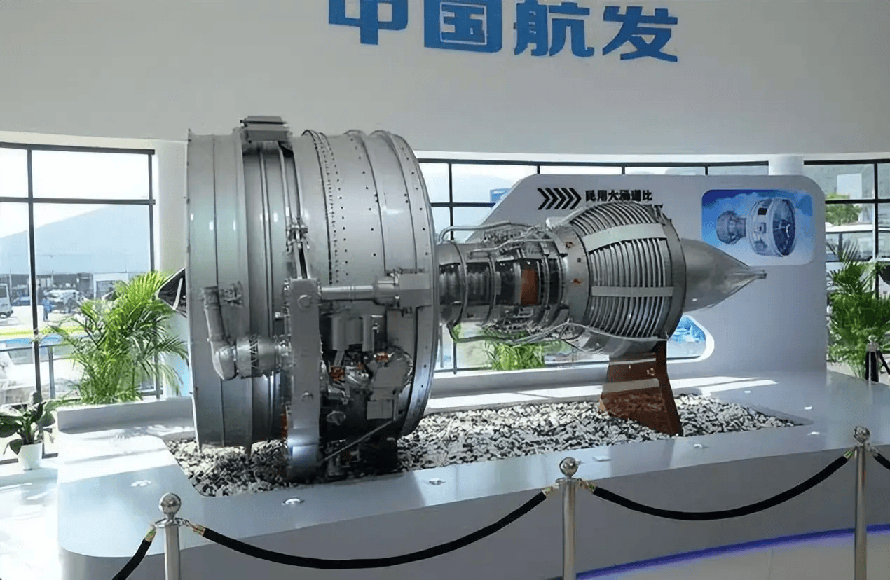 美方掐断C919发动机技术，中方果断宣布一个喜讯：白宫这下整懵了