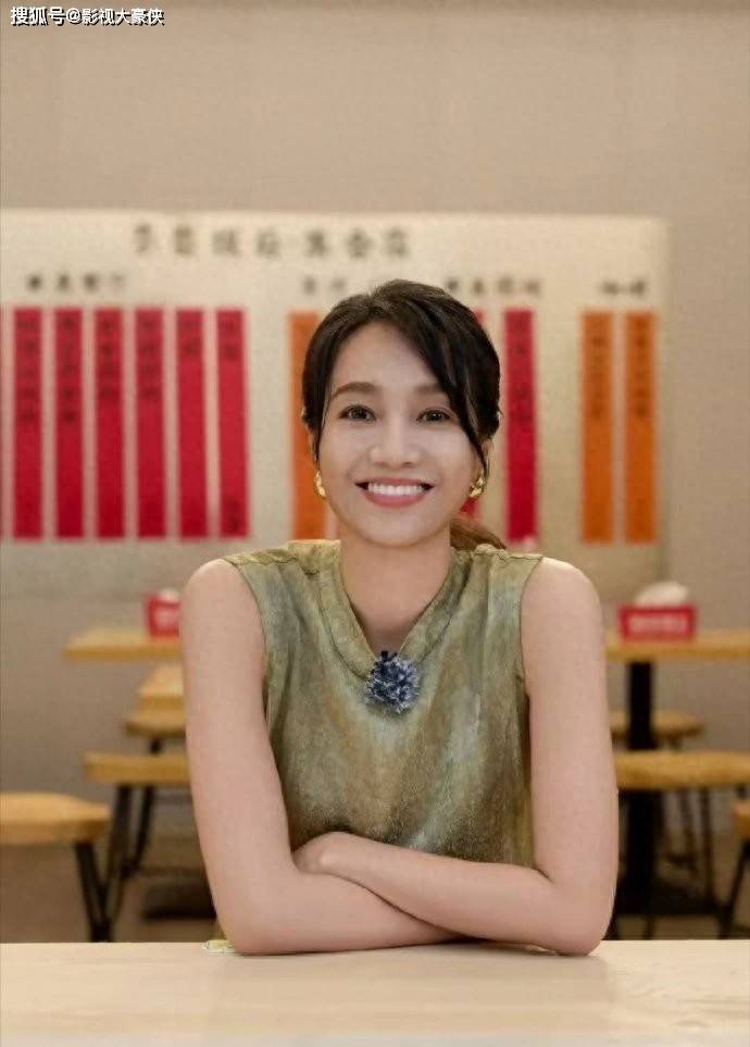 原创            朱丹分鸡腿被质疑重男轻女，曾为主持一姐的她，为何总是招骂