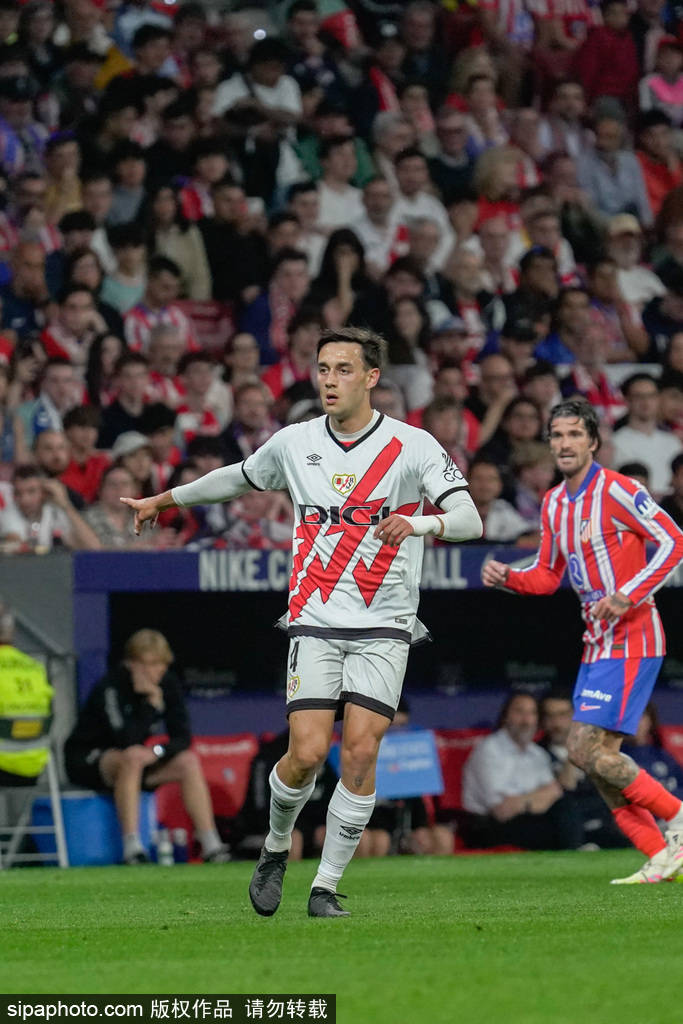 爆！阿尔瓦雷斯引爆转会市场！马竞死磕巴萨，梅西成X因素？