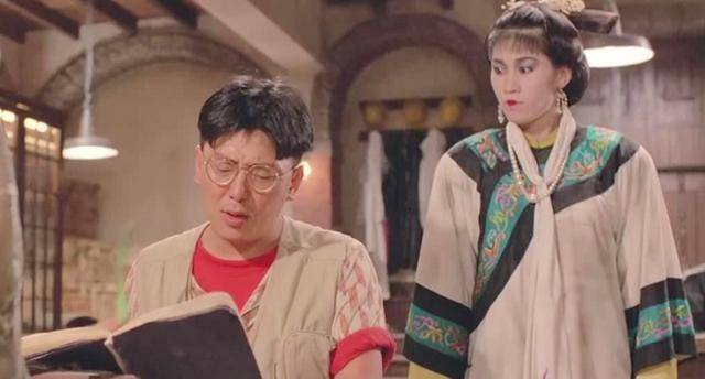 香港老戏骨自曝"臭嘴"毁前程，曾得罪港圈大佬，如今隐居内地反省