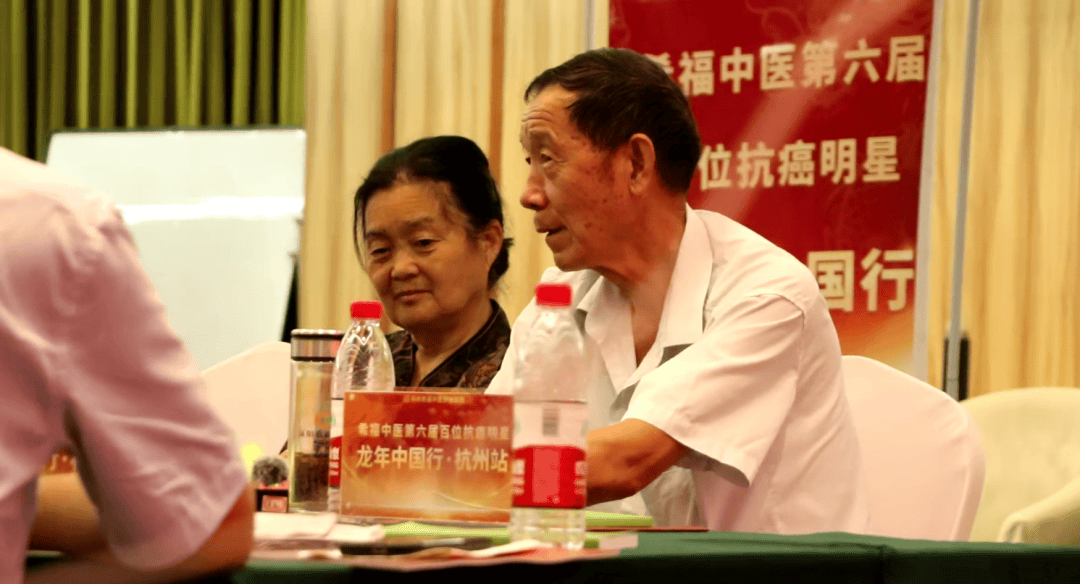 医生曾说她无法手术，如今4年过去，她每天走十里路、麻将打得欢