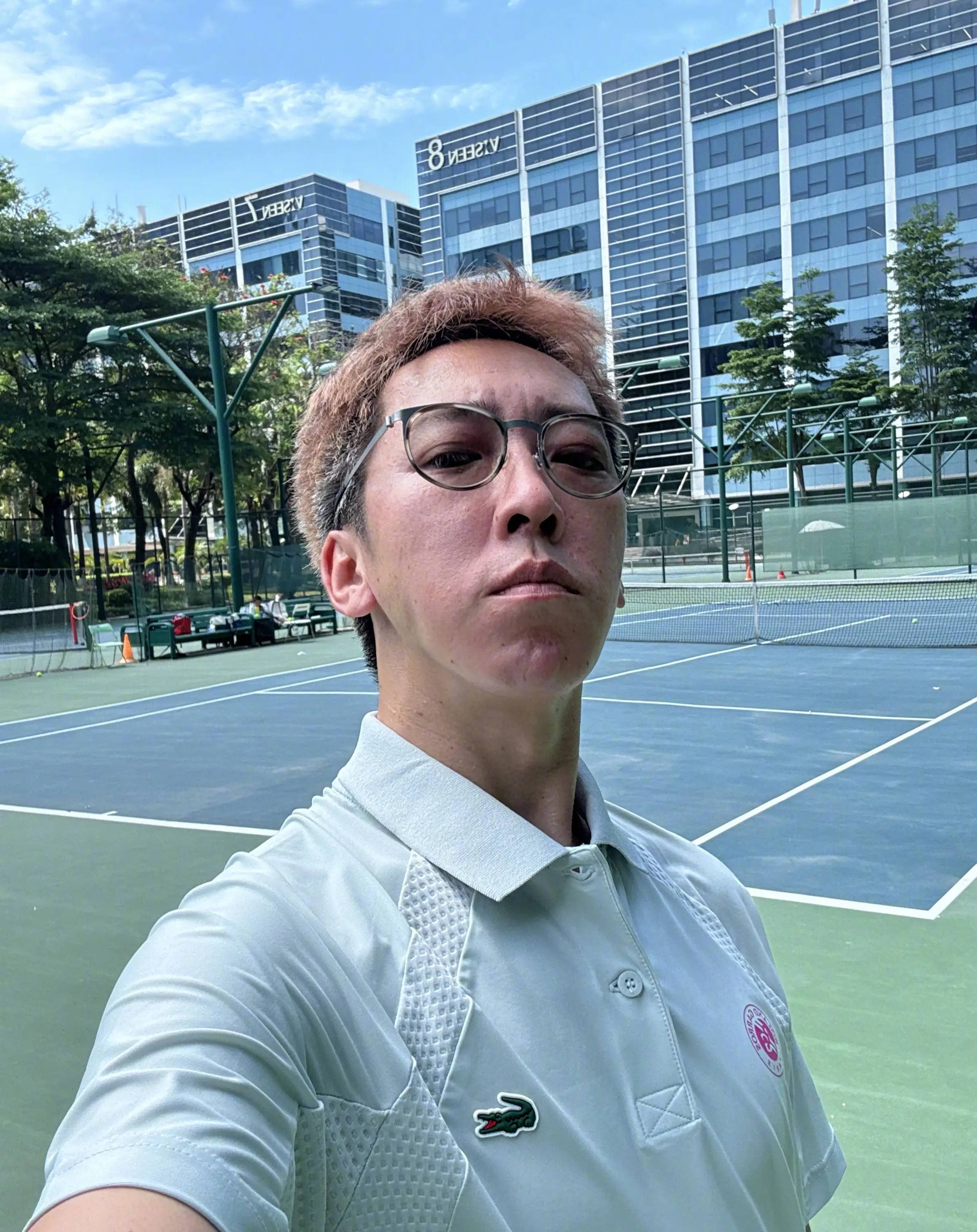 原创            留几手嘲讽李雪琴，随便上脱口秀，妻离狗散上离婚综艺丢人