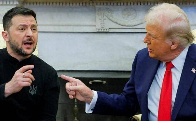 钻地弹上场，俄炸得太狠，泽连斯基担心被“斩首”，转身躲入地堡