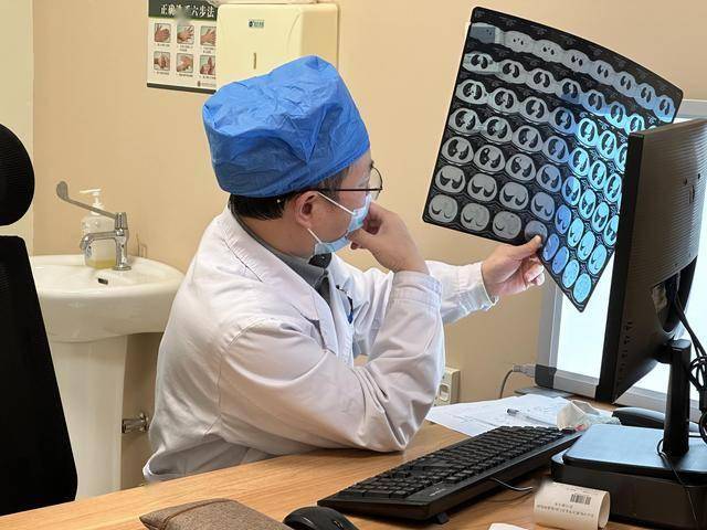 医生调查发现：肺部有结节的人，身体可能会有这4个症状，你有吗