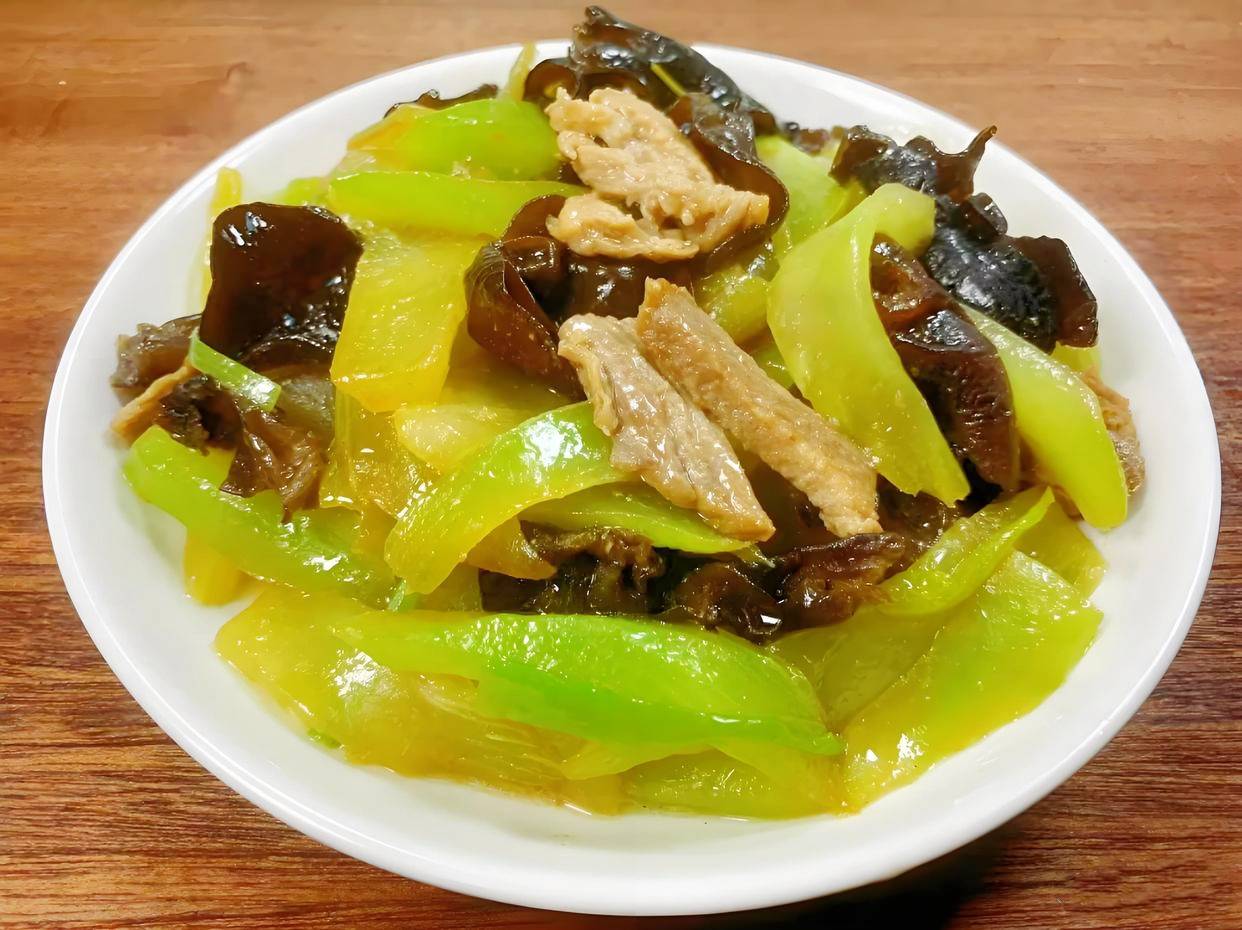 原创            夏天建议多吃自带“天然青霉素”的菜，帮助孩子提高免疫力少生病