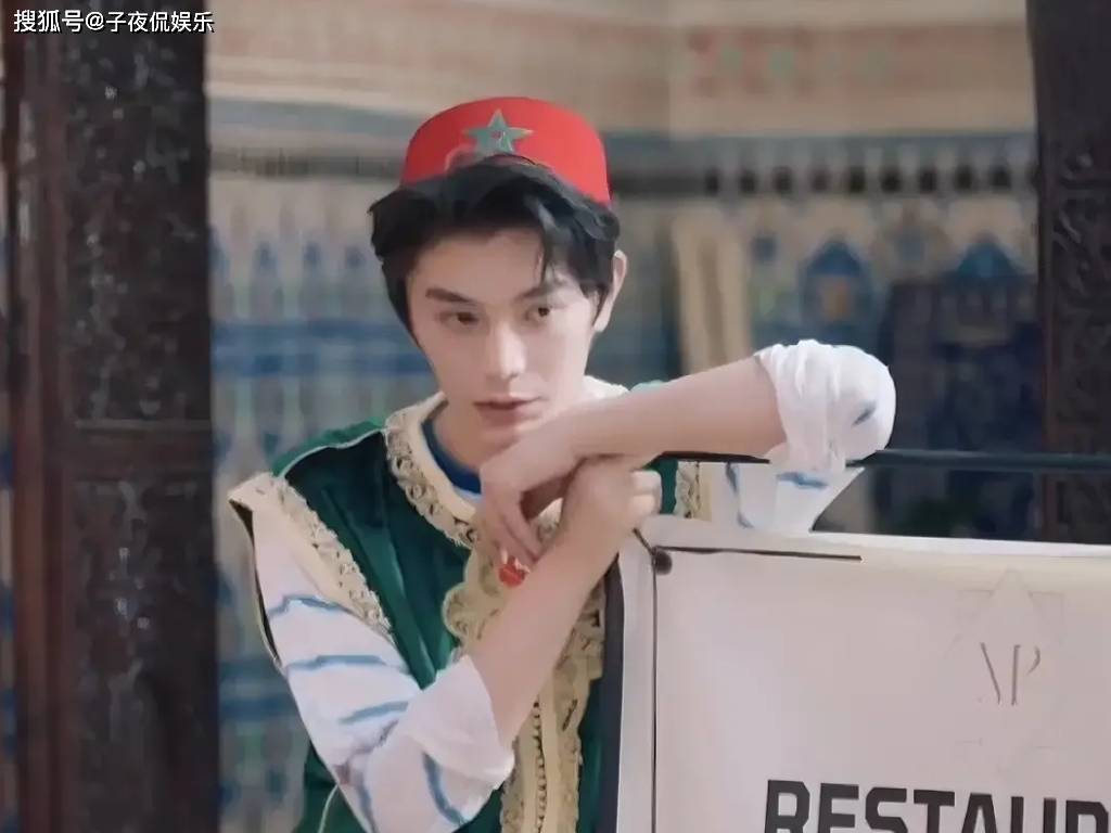 原创            中餐厅9开播，黄晓明打工只得两张饼，节目规则比非洲创业还残酷