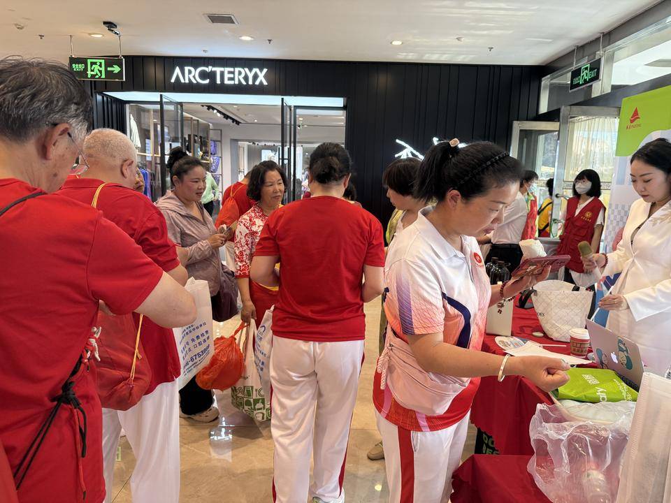 燃脂大作战！东营银座首届减脂大赛火热进行中