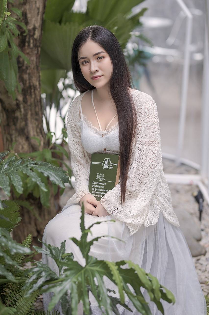 原创            一个成年人最大的通透：看淡过去，珍惜现在，相信未来！