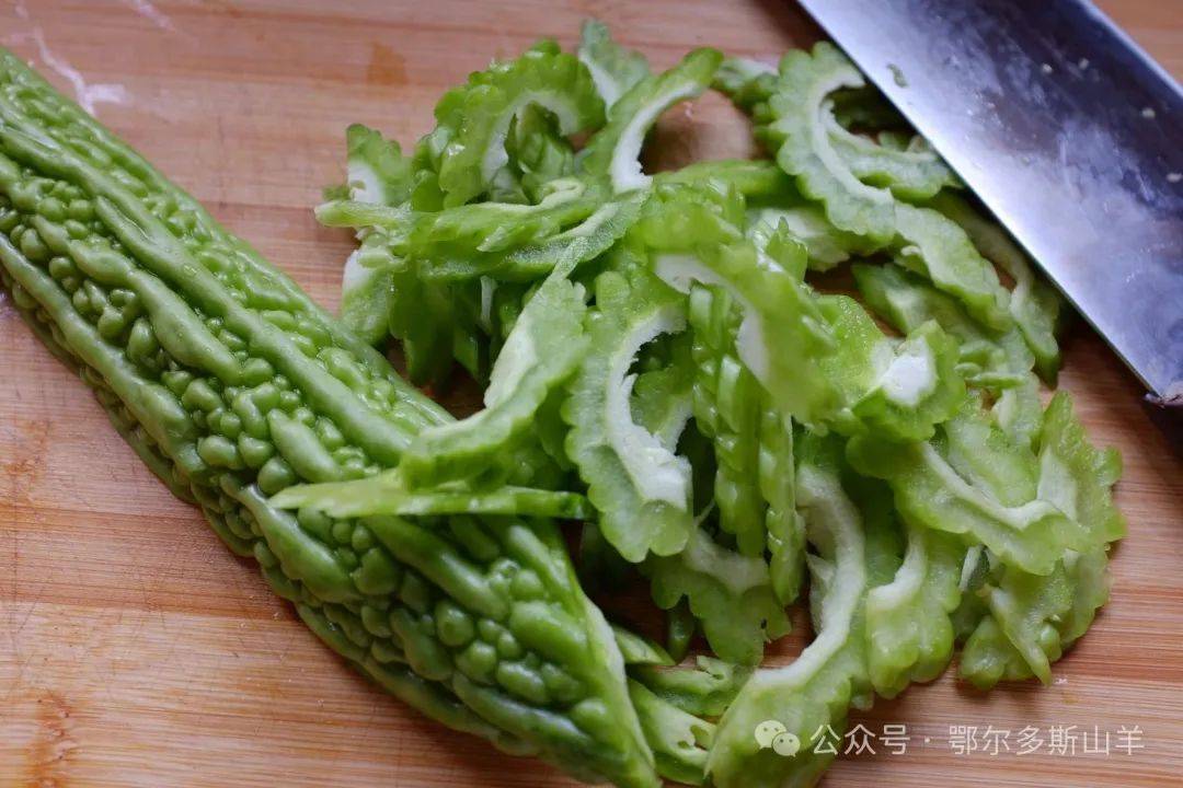 餐桌上的中药——苦瓜