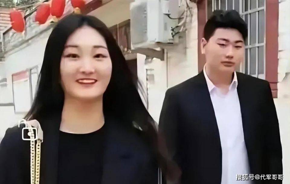 原创            离婚3年后，陈亚男和朱小伟的生活已经天差地别